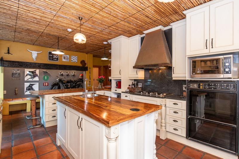 6 Bedroom Property for Sale in Plumstead Western Cape
